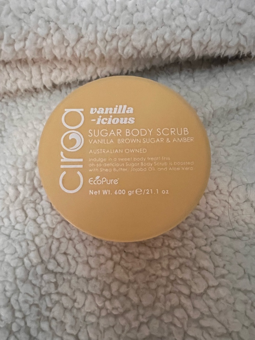 Ciroa Vanilla-icious Sugar Body Scrub - Amber Yellow